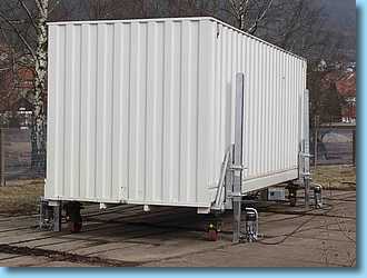 Schwerlasträder-Bild - Schwerlasträder Typ 267A am Container